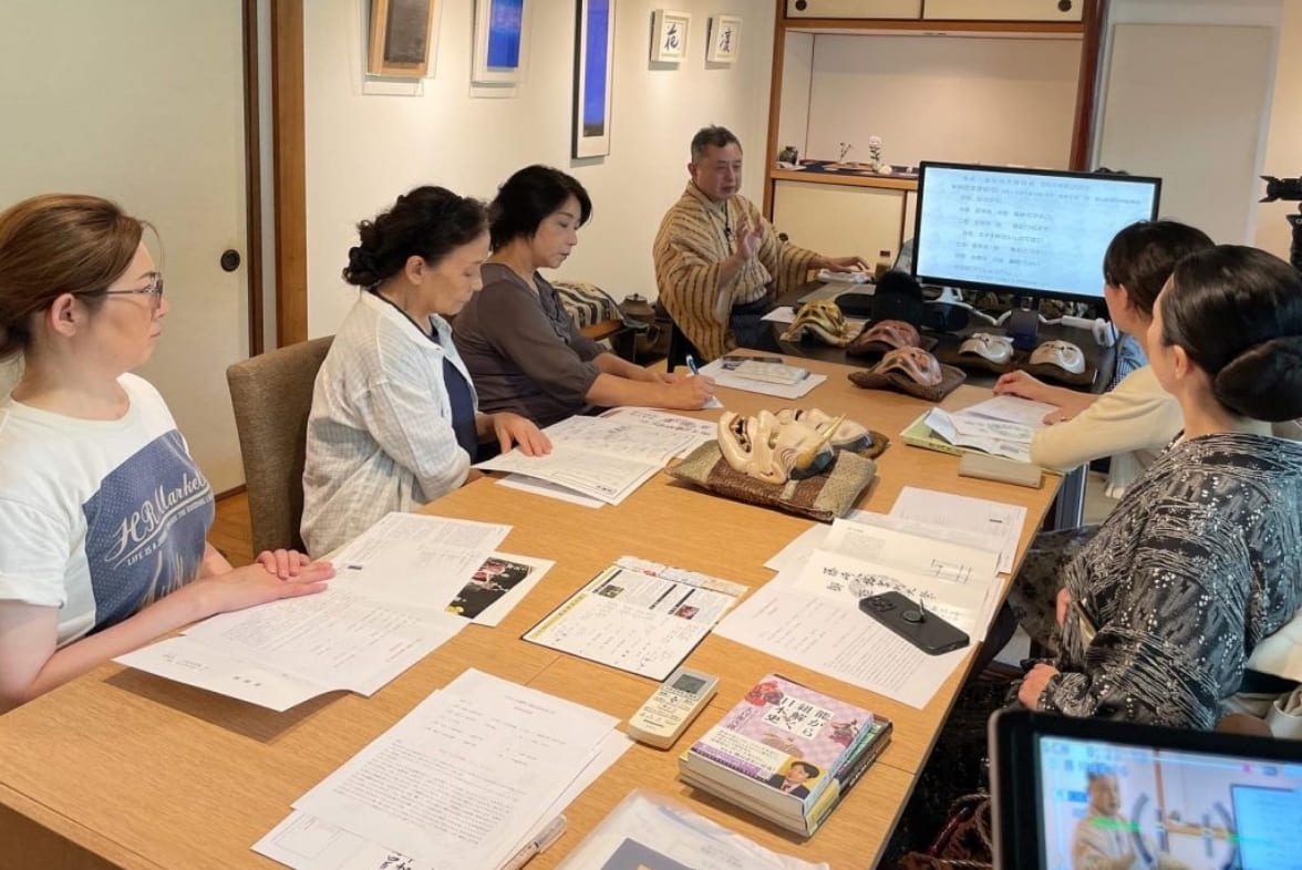 能楽塾の様子